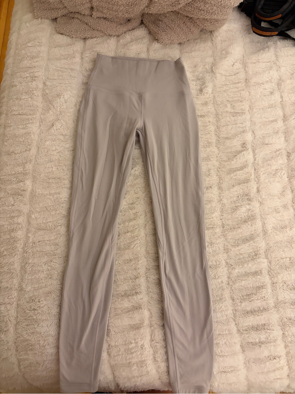 lululemon athletica High-Rise Leggings in Light Gray